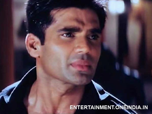Suniel Shetty - Dhadkan 