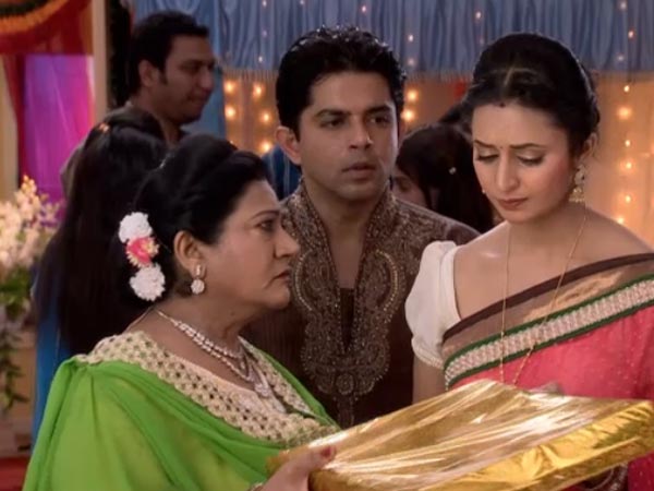 Parmit Demands Ishtia Give It