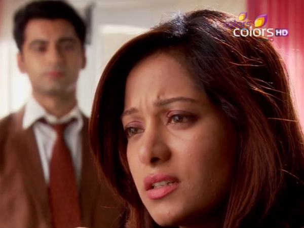 Zain Finds Aaliya Hurt 