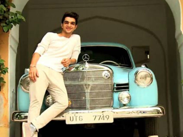 Celeb Contestant Ashwani Kaul Celeb Contestant Ashwani Kaul