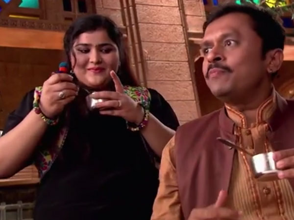 Everyone Praises.. Everyone Praises..