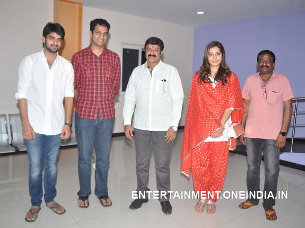 Balakrishna Watches Oohalu Gusagusalade At Special Screening