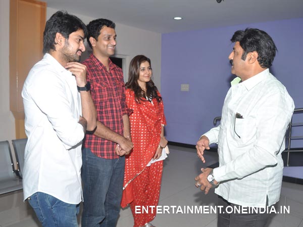 Balakrishna Watches Oohalu Gusagusalade At Special Screening