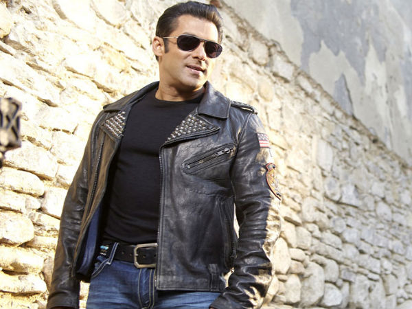 Salman Khan Advises