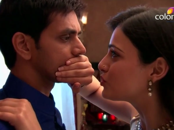 Meri Aashiqui Tum Se Hi: 25th June; Ranvir Catches Ishani Help Her Sister Elope! Meri Aashiqui Tum Se Hi: 25th June; Ranvir Catches Ishani Help Her Sister Elope!