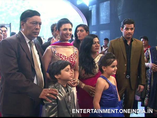 Yeh Hai Mohabbatein Family