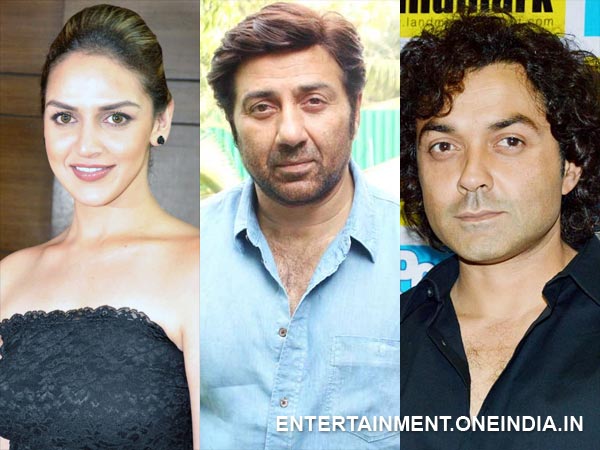 Esha Deol with Sunny and Bobby Deol