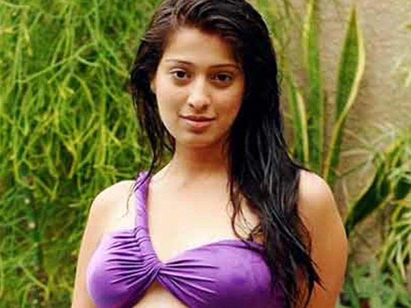 Top 25 Tamil's Most Desirable Women 2013 Top 25 Tamil's Most Desirable Women 2013