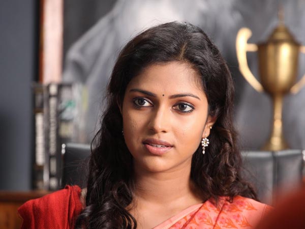 Top 25 Tamil's Most Desirable Women 2013 Top 25 Tamil's Most Desirable Women 2013