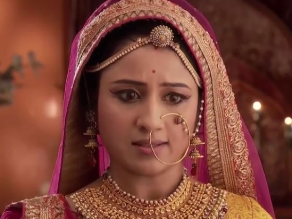 Jodha Firm On Belief