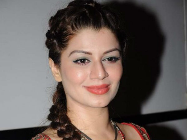 Sexy Kainaat Sexy Kainaat