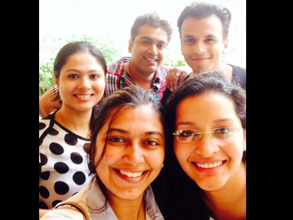 Renu Desai With IWL Singer