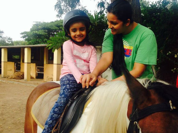 Renu Desai's Daughter Aadya Riding Horse