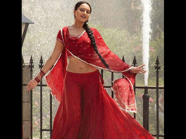 Sonakshi Sinha, Dabangg
