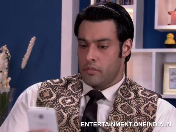 Ashok Sees The Selfie