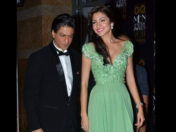 Shahrukh Khan With Anushka Sharma