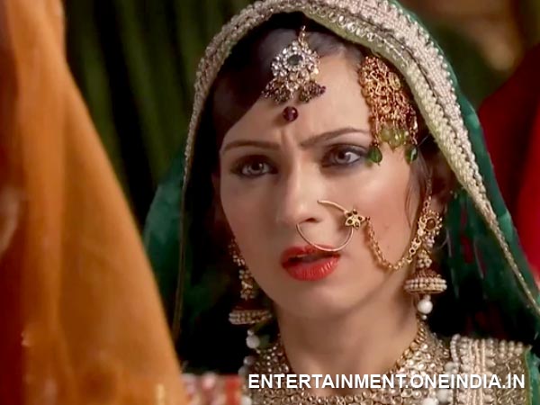 He Quickly Hides Hs Intention He Quickly Hides Hs Intention