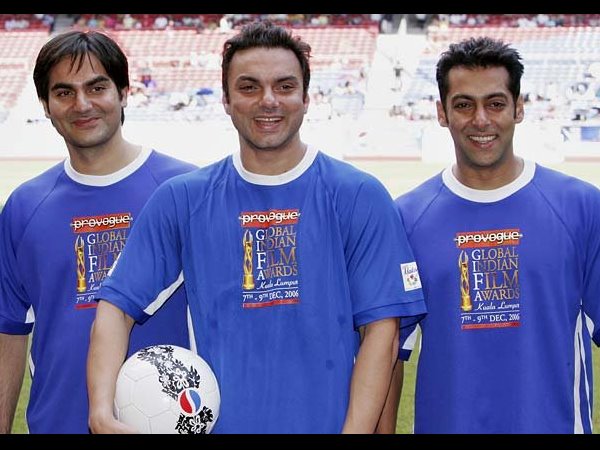 Salman's Siblings