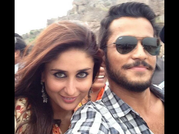 Kareena's Selfie Time