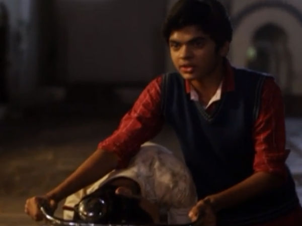 Vivaan Helps The Vampire 