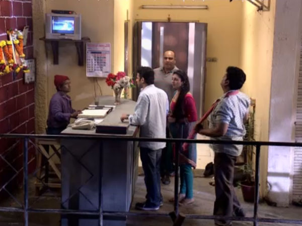 Ishita Stops Him Saying