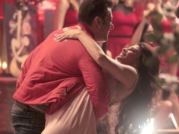 Namrata Joshi ‏@Namrata_Joshi 