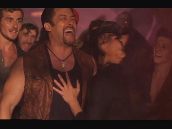 Shabbir S Ghiya ‏@KuchToBaakiHai