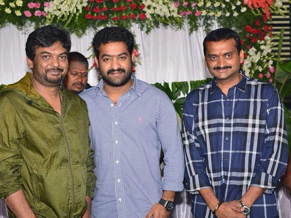 NTR With Puri Jagan, Ganesh Babu At Kummestha Launch