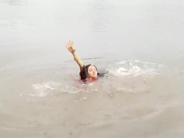 Khaiber Searches For Jodha