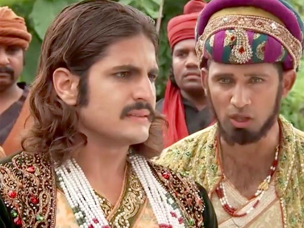 He Quickly Informs Akbar