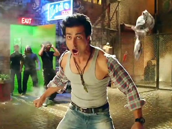 Sonu Sood Seems Like A Dummy