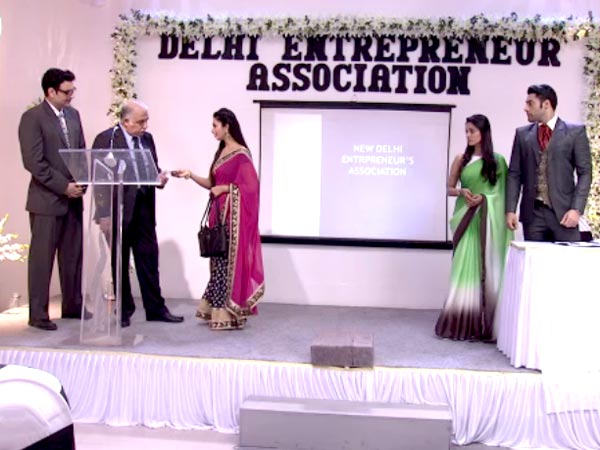 Ishita Submits The CD