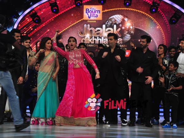 Sonam Steals Show Sonam Steals Show