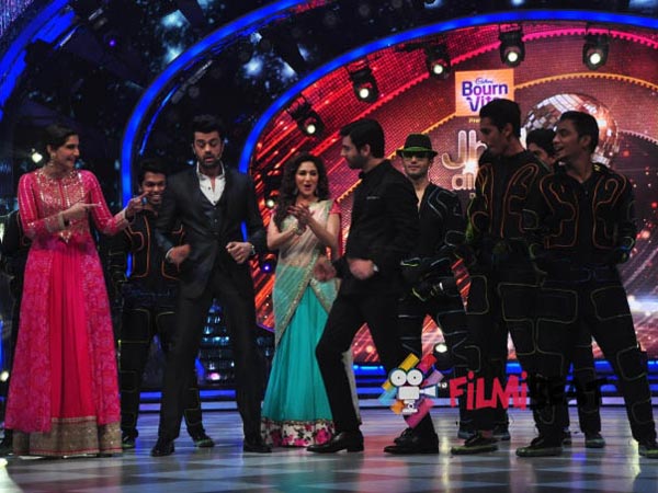 Fawad Comfortable With Manish Fawad Comfortable With Manish