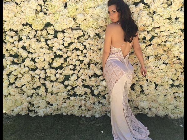 Sharing Videos That Makes Women Envy Her