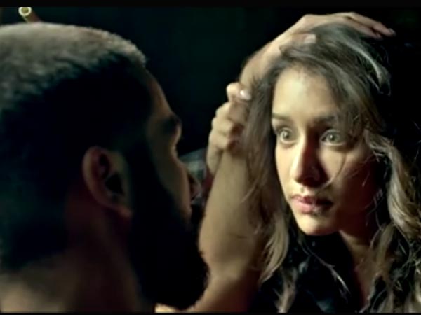 Bollywood Lover ‏@Tutejajoginder