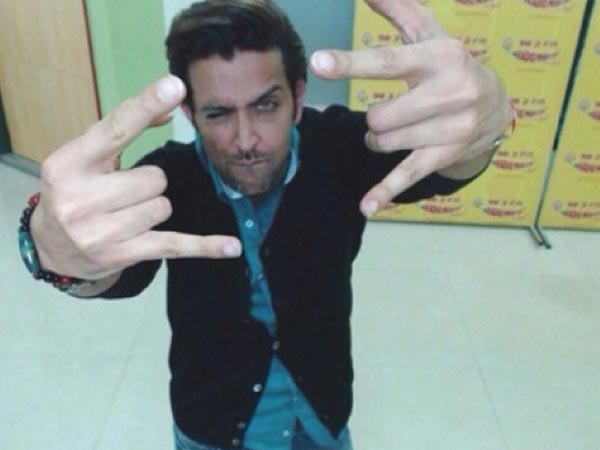 Hottest Selfies Of Hrithik Roshan That'll Drive You Crazy Hottest Selfies Of Hrithik Roshan That'll Drive You Crazy