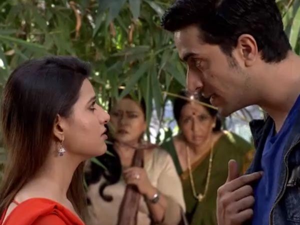 Romi Betrays Sarika Romi Betrays Sarika