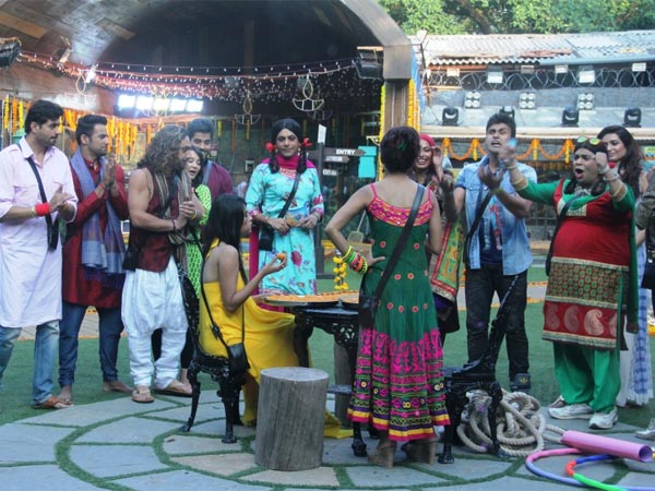 Laddu Eating Competition