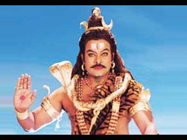Mega Star Chiranjeevi In Sri Manjunatha