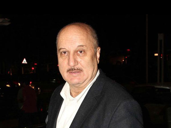 KRK Tweet About Anupam Kher KRK Tweet About Anupam Kher