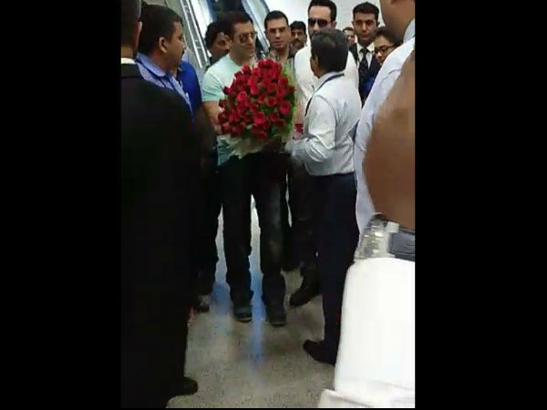 Hyderabad Welcomes Sallu Bhai