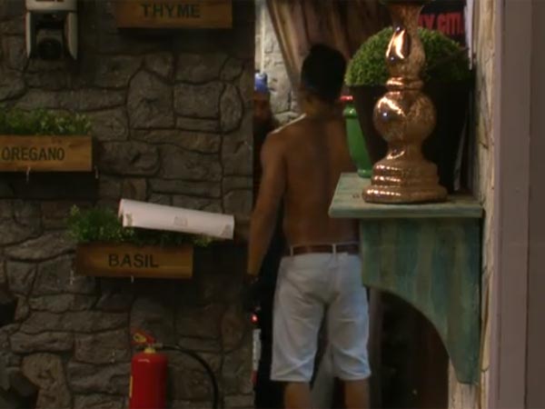 Gautam Caught Praneet