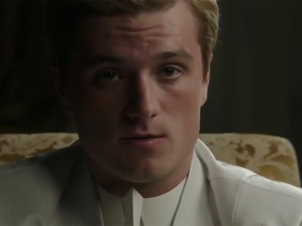 While Peeta Plays Small