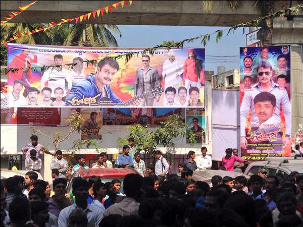 Ambareesha Opens To Massive Response