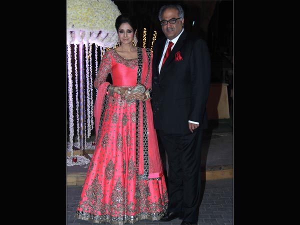 Pics: Akshay Kumar, Priyanka Chopra, Celebs At Manish Malhotra's Niece Reception