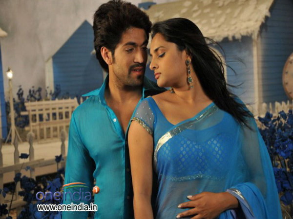 In Pics: Yash And Ramya In Lucky 