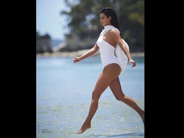 Kim kardashian Beach Shoot Kim kardashian Beach Shoot
