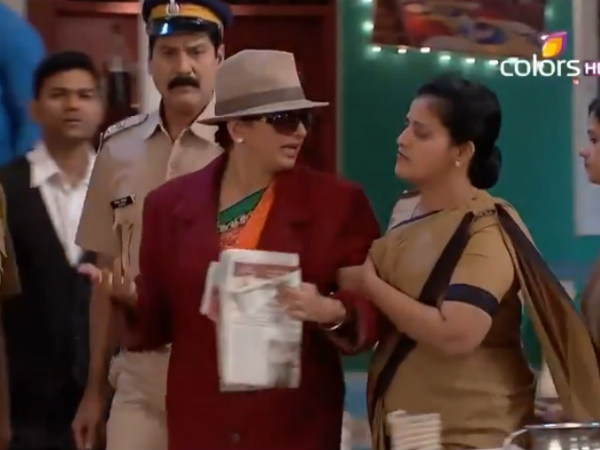 Chaitali’s New Look As Detective