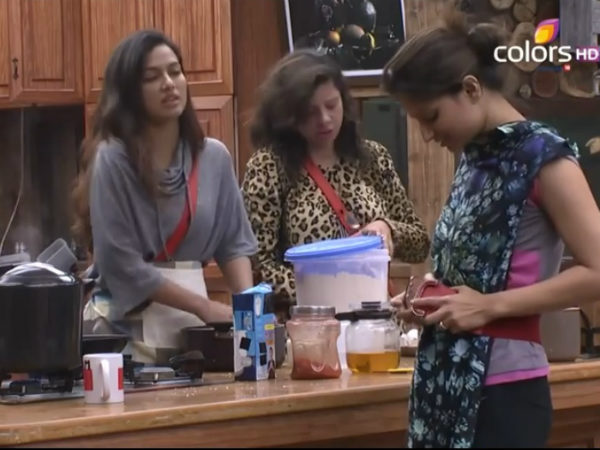 Dimpy Joins Sambhavana-Sana Dimpy Joins Sambhavana-Sana